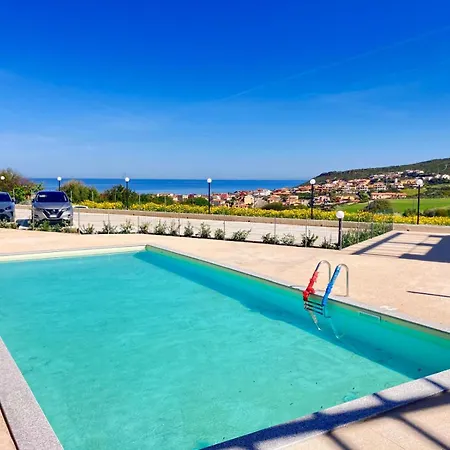 Con Giardino, Piscina E Vista Mare Castelsardo